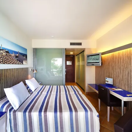 فندق Occidental Menorca (adults Only)