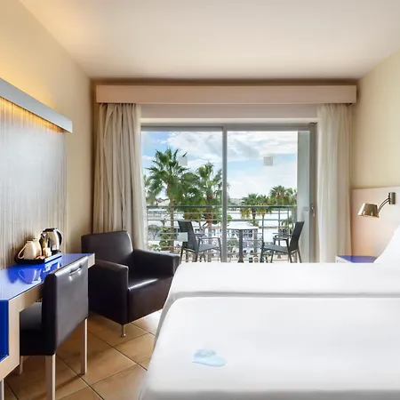 Occidental Menorca (adults Only) פונטה פרימה